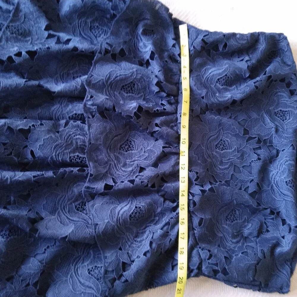 NWT! Layered with love Dress! ONLY $49! RETAIL $158! Chic Blue Floral Lace Sz 1X - Picture 5 of 7